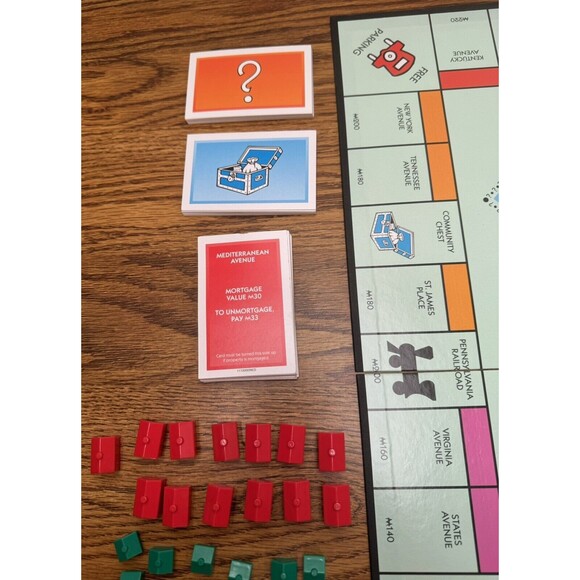 Monopoly Hasbro Gaming Fast-Dealing Property Trading Game‎  2014 - Picture 9 of 13